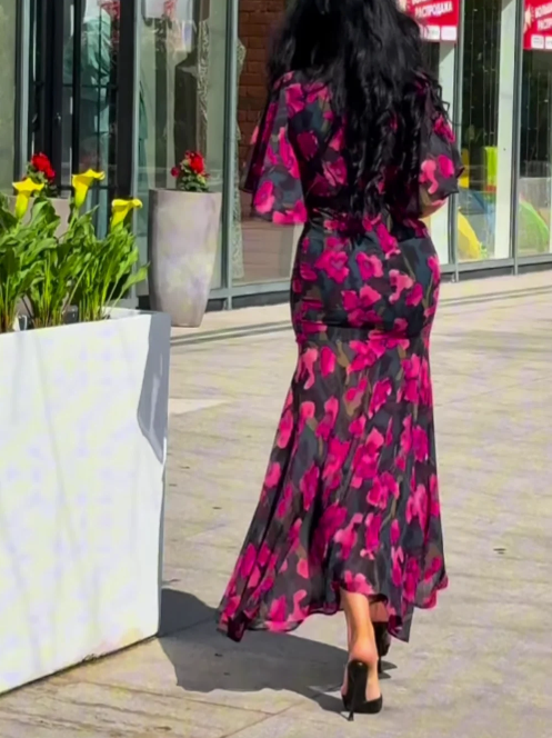 Elegant V-Neck Bell Sleeve Printed Dress