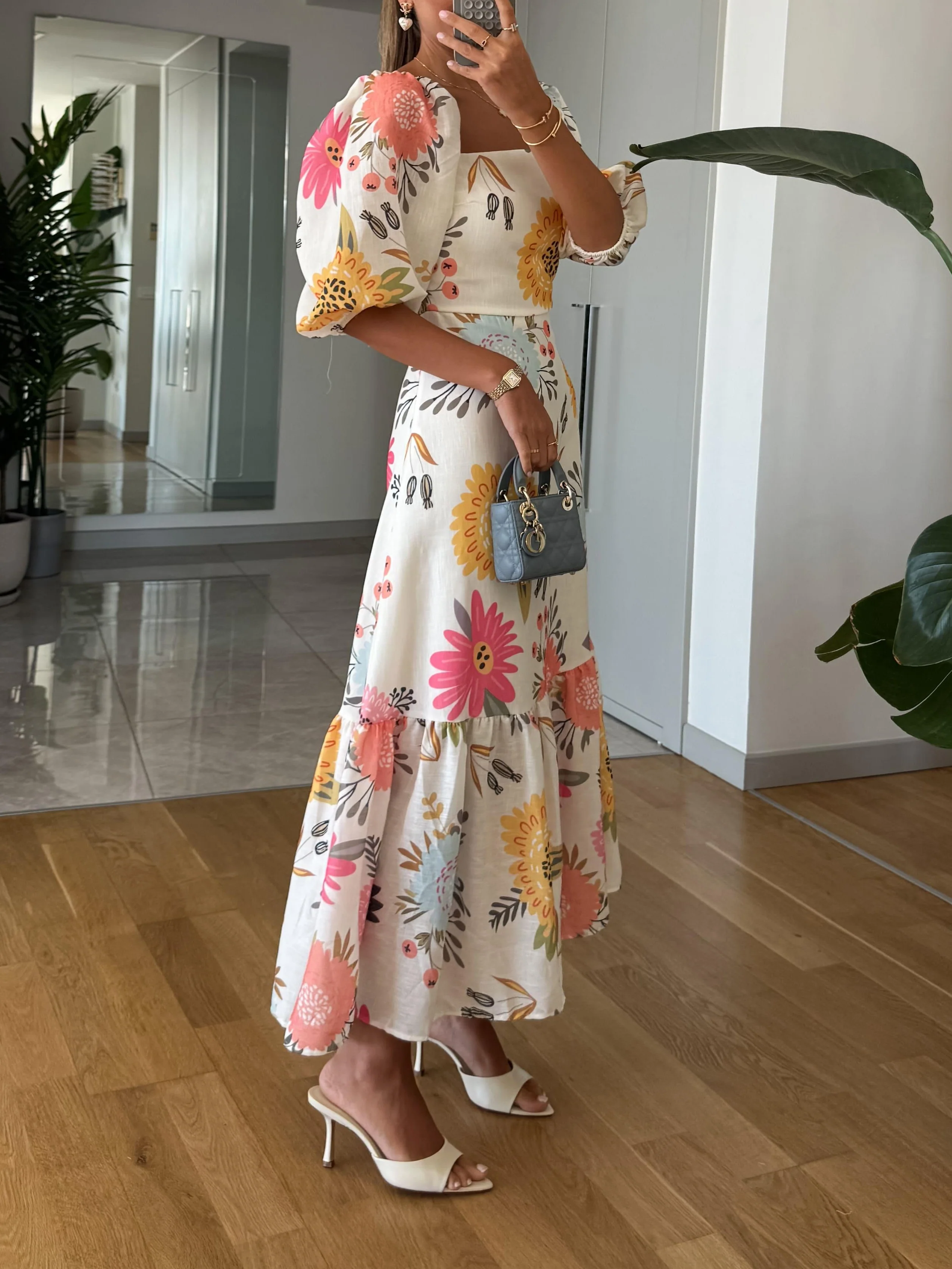Chic Floral Print Square Neck Dress